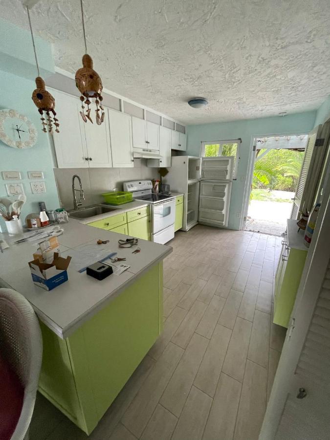Sunny Villa In The Marina - Excellent Water Views Jolly Harbour Exterior photo